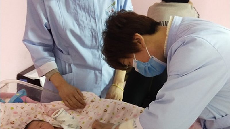 小标题：托管的优势与特点